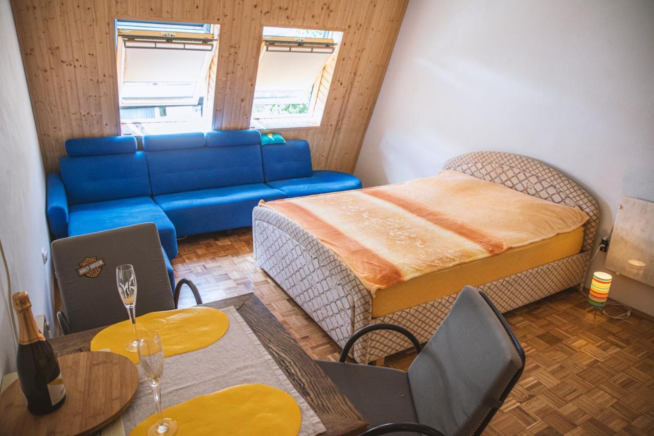 Soncni Apartma ボヴェツ エクステリア 写真